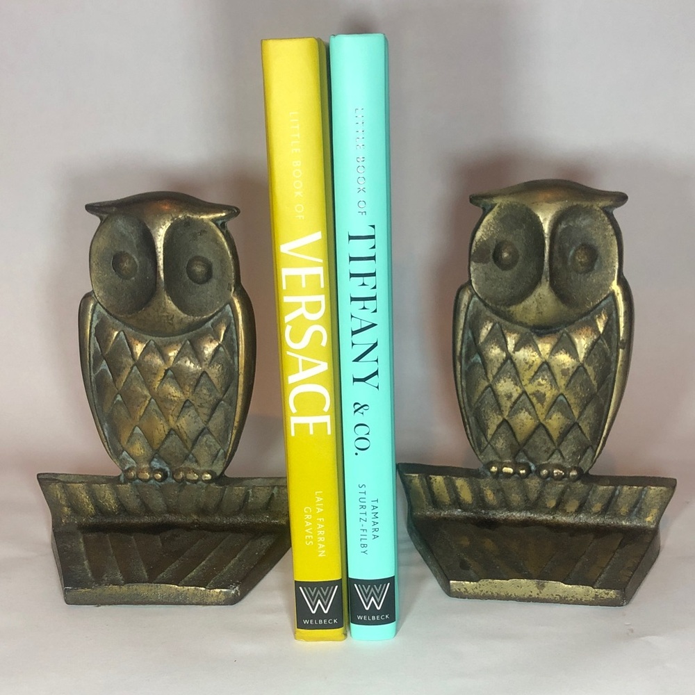 Brass bronze art deco owl bookends circa 1930f 5.5” high bold lines felt bottoms